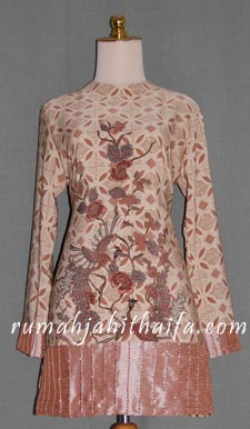 blouse batik